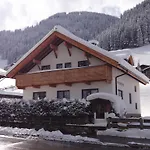 Haus Mittergries Διαμέρισμα *