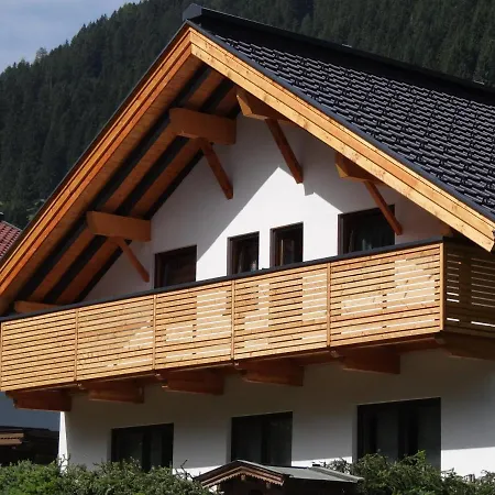 Haus Mittergries * Тукс