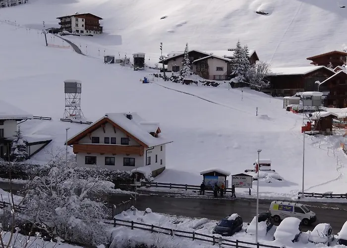 Haus Mittergries Тукс